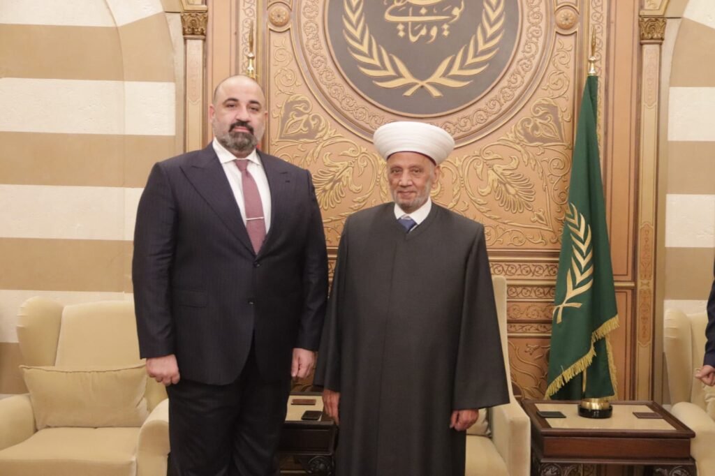 IMG-20260202-WA1321-1024x682 هاني شيت في زيارة وديّة لسماحة المفتي "دريان ".